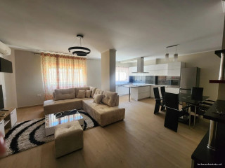 Apartament ne Qera 2+1 Tek Komuna e Parisit (ID B220212) Tirane.,.,.,.,.,