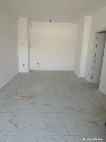 zyre-me-qera-tek-univers-city-id-bz21035-tirane-big-0