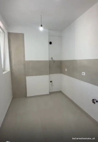 zye-me-qera-31-tek-bulavardi-i-ri-id-bz21036-tirane-big-1