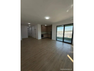 Zyre me qera 3+1 tek 5 Maji (ID BZ21039) Tirane