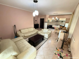 Apartament me Qera 1+1 tek Medreseja (ID B2101888) Tirane