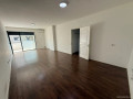 zyre-me-qera-212-tek-kompleksi-asl-id-bz2199-tirane-small-3