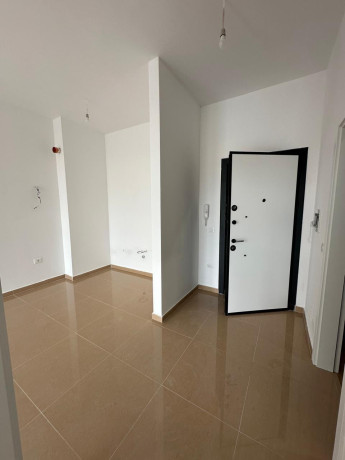 zyre-me-qera-11-tek-bulevardi-ri-id-bz21044-tirane-big-2