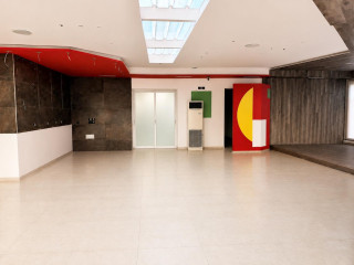 Zyre Me Qera Ne Qender (ID BZ21048) Tirane