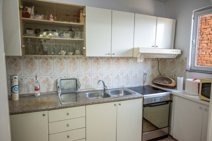 apartament-me-qera-31-tek-pazari-i-ri-id-b23159-tirane-big-1