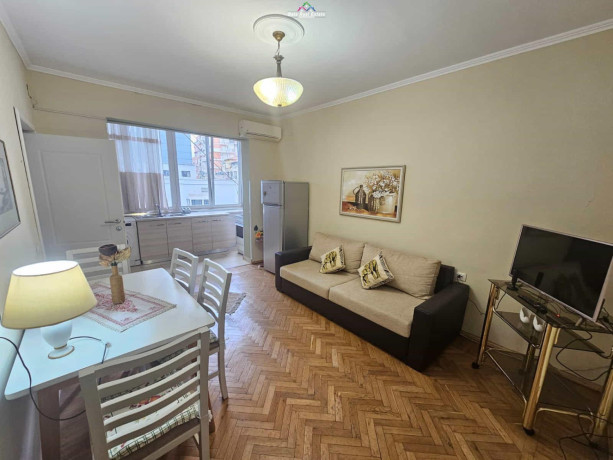 apartament-me-qera-11-ne-qender-id-b211406-tirane-big-1