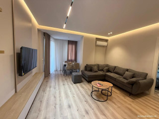 Apartament Me Qera 1+1 Tek 5 Maj (ID B2101896) Tirane