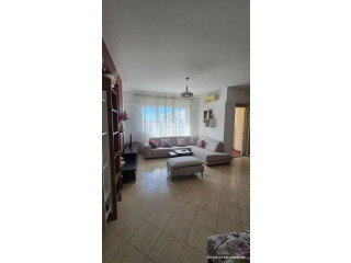 Apartament Me Qera 2+1 Tek Komuna e Parisit (ID B2202093) Tirane