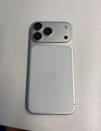 iphone-17-pro-max-big-0