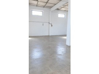 Magazine Me Qera Ne Selite (ID BM362) Tirane
