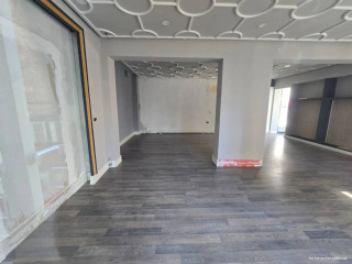 Dyqan Me Qera Ne Bllok (ID BD21955) Tirane