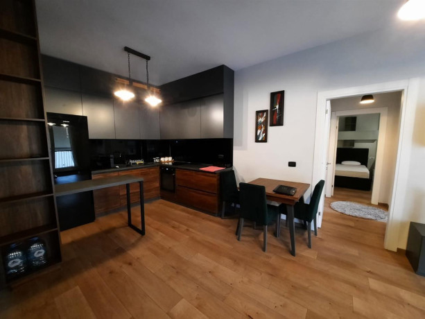 apartament-me-qera-21-tek-21-dhjetori-id-b2202138-tirane-big-1