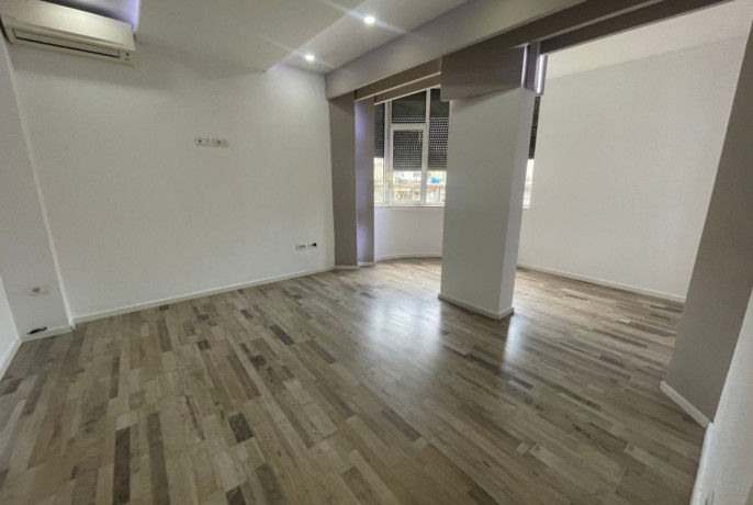 zyre-me-qera-21-tek-sheshi-willson-id-bz2656-tirane-big-0