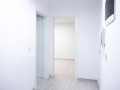 zyre-me-qera-21-tek-sheshi-willson-id-bz2511-tirane-small-1