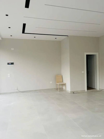 dyqan-ne-shitje-tek-kodra-e-diellit-id-bd1180-tirane-big-0