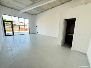 Dyqan Me Qera Tek 5 Maji (ID BD21963) Tirane