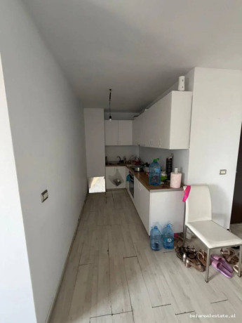 apartament-21-per-shitje-ne-laprake-id-b120904-tirane-big-1