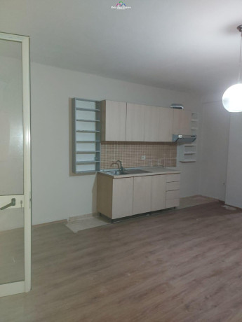 jepet-me-qera-apartament-21-ne-ali-dem-id-b220335-tirane-big-0