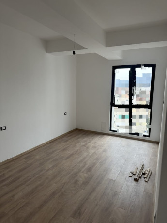 apartament-zyre-me-qera-21-tek-kompleksi-arlis-farmacia-10-id-b220704-tirane-big-0