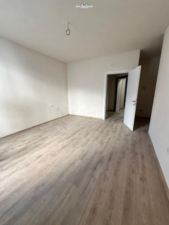 garsoniere-per-shitje-tek-21-dhjetori-id-bshg17-tirane-big-1