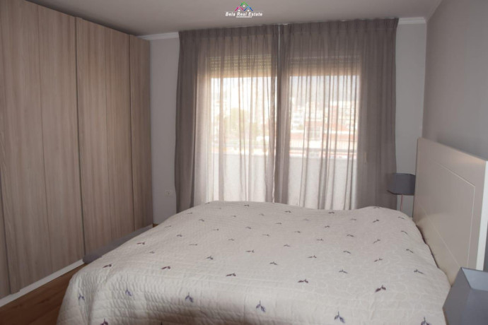 apartament-31-me-qera-tek-pazari-i-ri-id-b2385-tirane-big-3