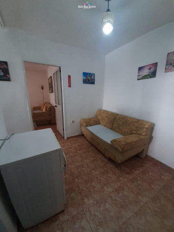 jepet-me-qera-apartament-11-tek-pediatria-id-b210580-tirane-big-0