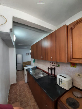 jepet-me-qera-apartament-11-tek-pediatria-id-b210580-tirane-big-2