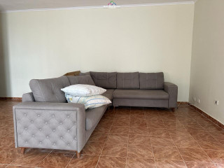 Apartament Me Qera 2+1 Tek Komua E Parisit (ID B220721 ) Tirane