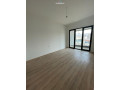 jepet-me-qera-zyre-tek-kompleksi-square-21-id-bz21110-tirane-small-0