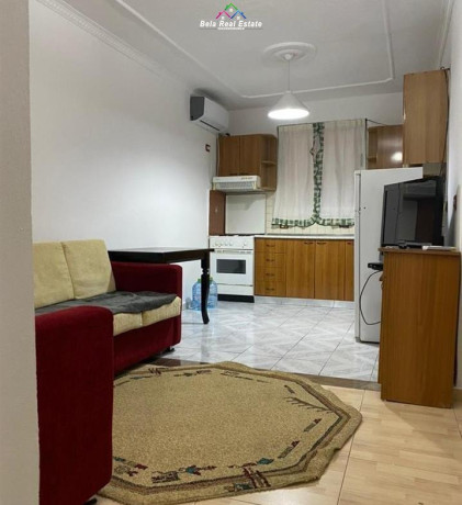 apartament-me-qera-11-tek-farmacia-10-id-b211148-tirane-big-0