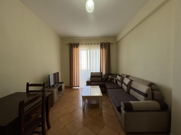 apartament-me-qera-31-ne-fresk-id-b2391-tirane-big-0