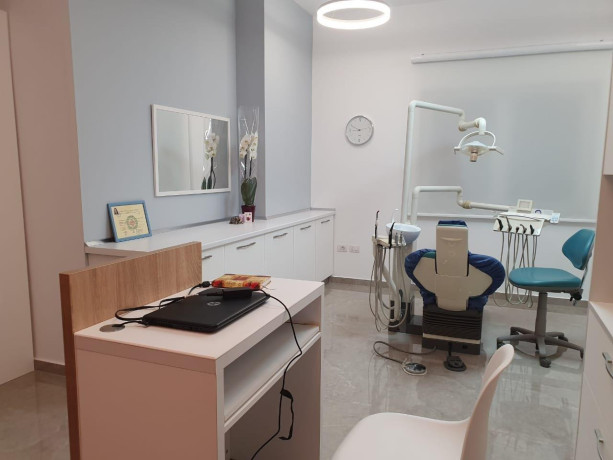 jepet-me-qera-klinike-dentare-tek-rruga-e-elbasanit-id-bd21503-tirane-eur-big-0