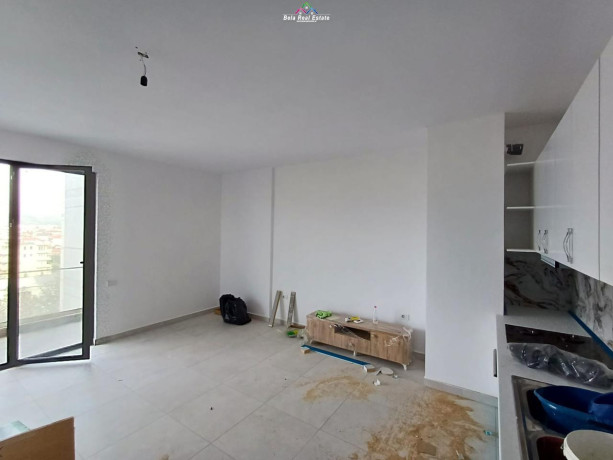 apartament-per-shitje-21-ne-kamez-id-b120467-tirane-big-1