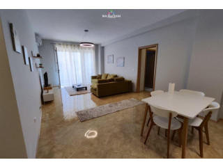 Apartament Me Qera 2+1 Tek Stacioni I Trenit (ID B220792) Tirane