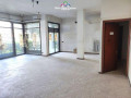 zyre-me-qera-ne-sauk-id-bz2313-tirane-small-0