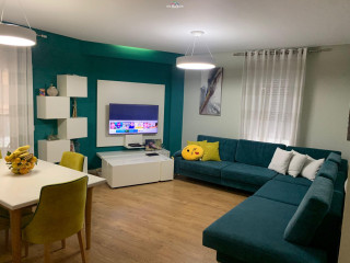 Apartament Me Qera 2+1 Tek 21 Dhjetori (ID B220819) Tirane.