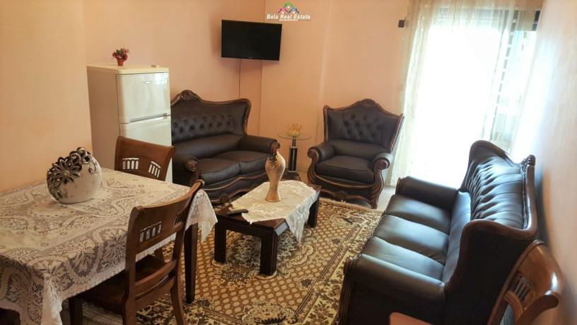 jepet-me-qera-apartament-11-ne-bllok-id-b210522-tirane-big-0