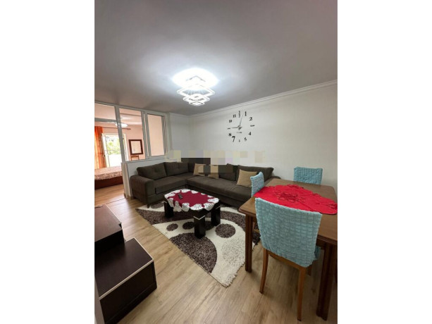 apartament-ne-shitje-21-perball-maternitetit-te-ri-id-b121163-tirane-big-0