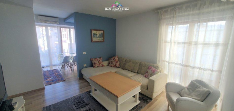 apartament-me-qera-11-ne-myslym-shyri-id-b211231-tirane-big-0