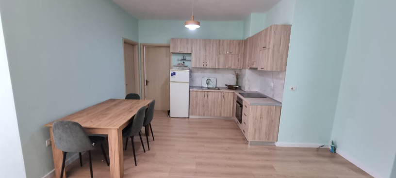 apartament-me-qera-21-tek-fresku-id-b220424-tirane-big-1