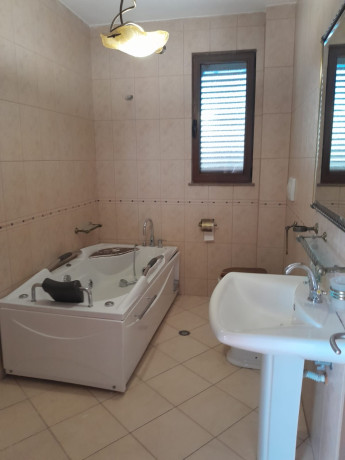 garsoniere-me-qera-ne-astir-id-bg88-tirane-big-3