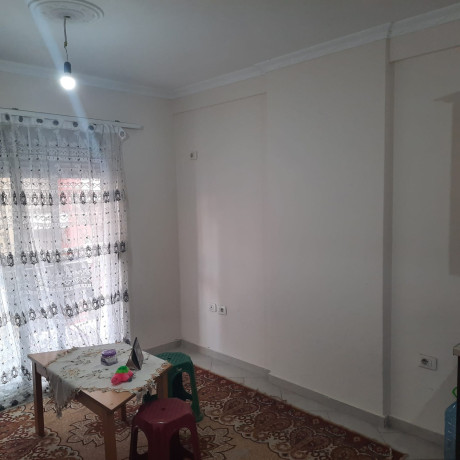 apartament-me-qera-11-ne-astir-id-b210704-tirane-big-1