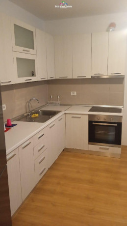 apartament-me-qera-21-tek-21-dhjetori-id-b220478-tirane-big-1