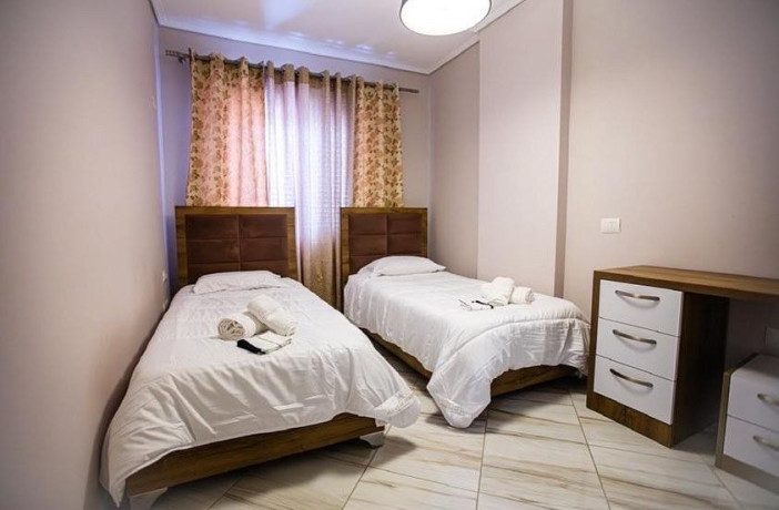 apartament-me-qera-21-ne-myslym-shyri-id-b220852-tirane-big-3