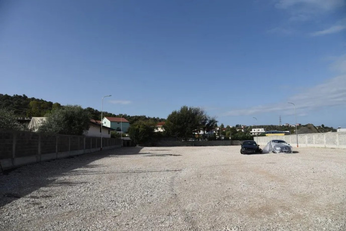 ambient-biznesi-me-qera-ne-yzberisht-id-bm190-tirane-big-0