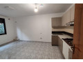 zyre-me-qera-tek-stadiumi-dinamoid-bz260-tirane-small-1