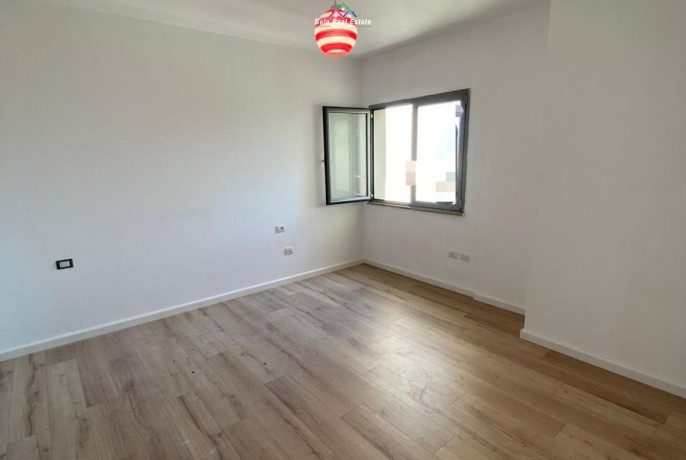 apartament-ne-shitje-11-tek-zogu-i-zi-id-b110324-tirane-big-1