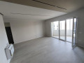 zyre-me-qera-21-tek-river-residence-fusha-e-aviacionit-id-bz2369-tirane-small-0