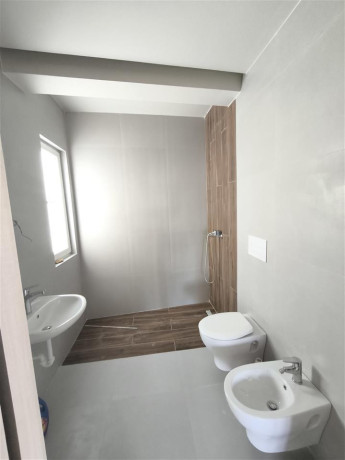 zyre-me-qera-21-tek-river-residence-fusha-e-aviacionit-id-bz2369-tirane-big-3