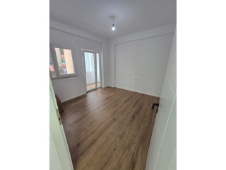 Apartament Ne Shitje 2+1+2 Prane Gjuheve te Huaja (ID B120552) Tirane.